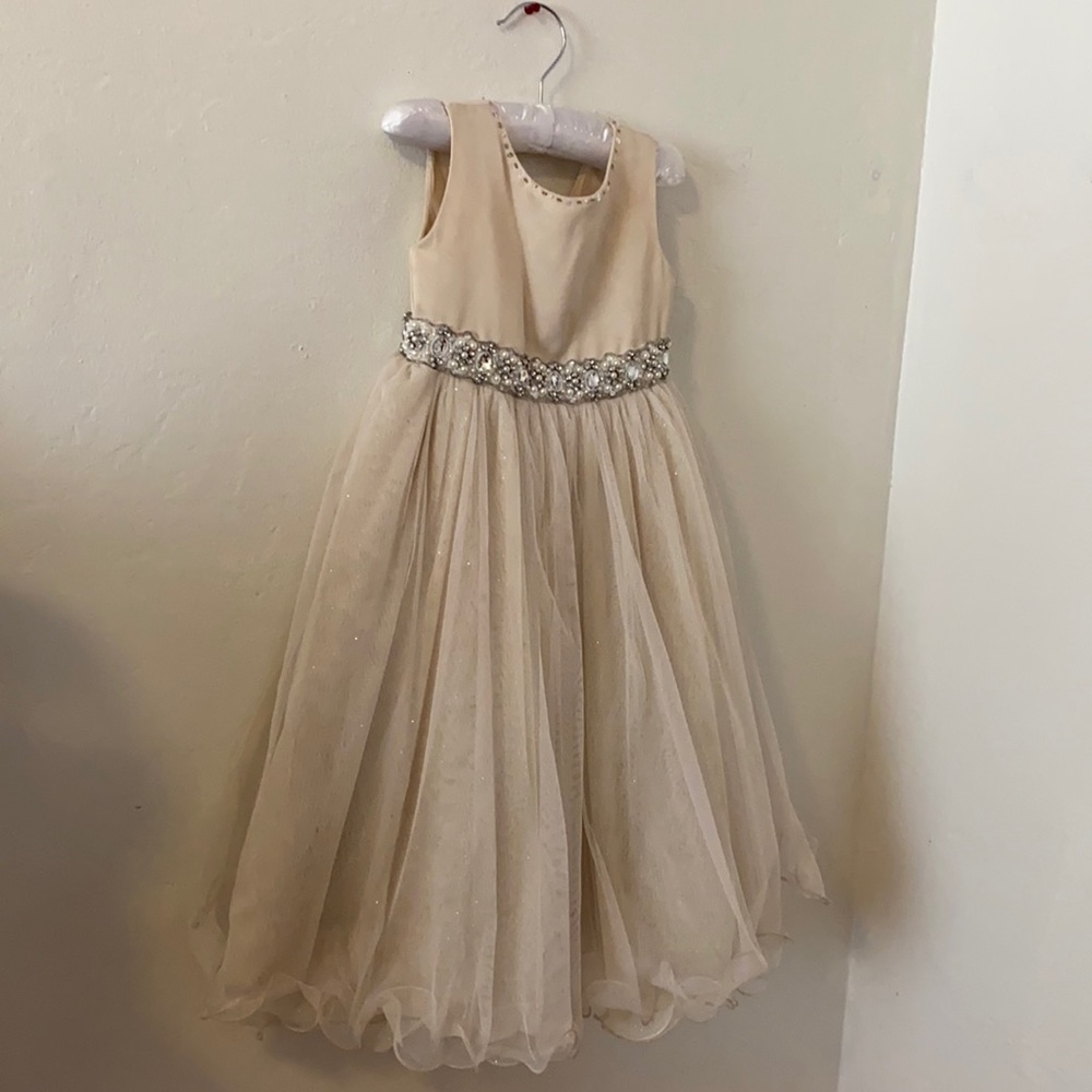 Girls gold dress (dillards)